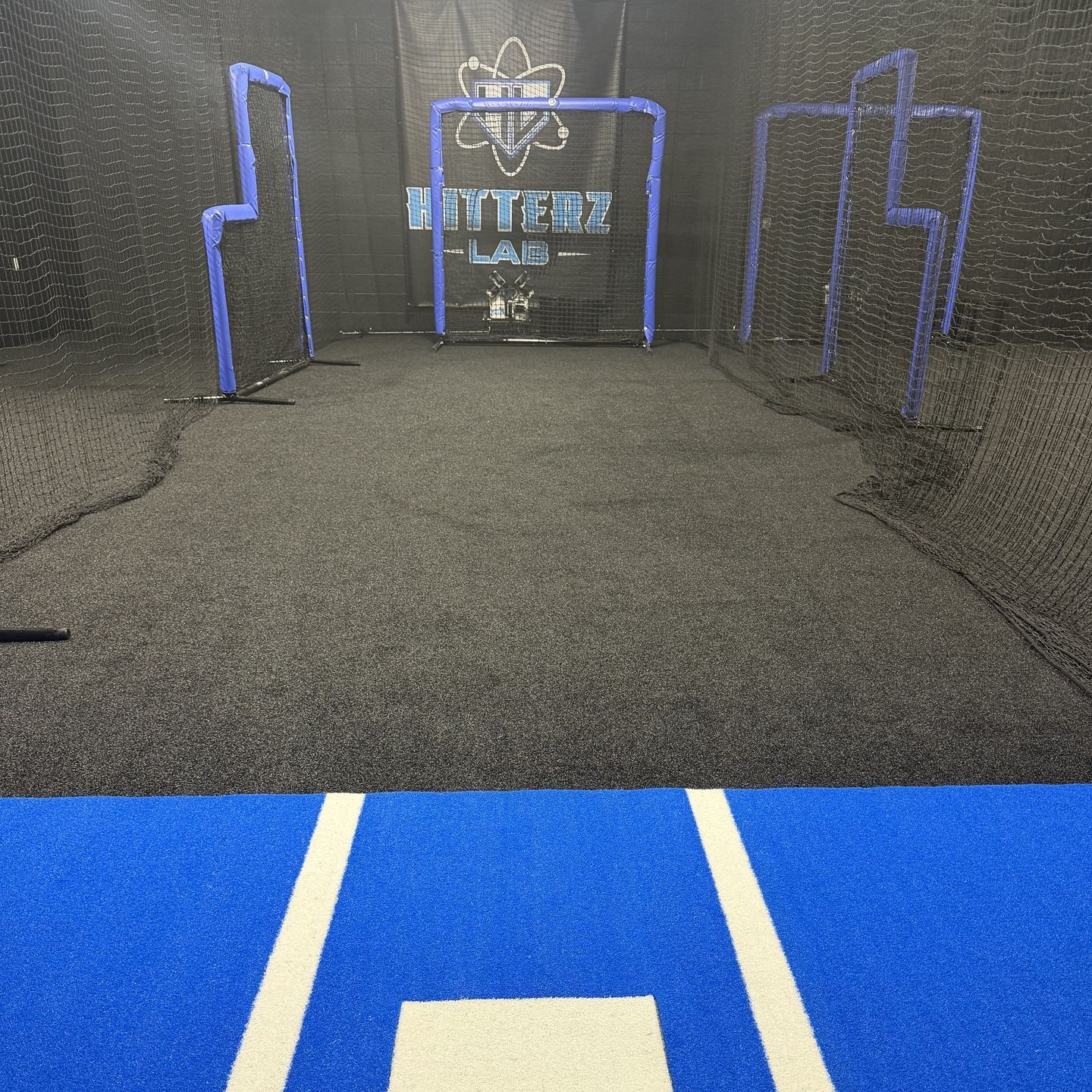 Live reps in the cage